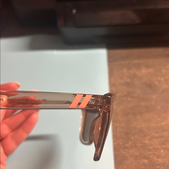 Blenders citrus blast Frame Sunglasses with Rose Gold Mirrored Lenses - Picture 4 of 5